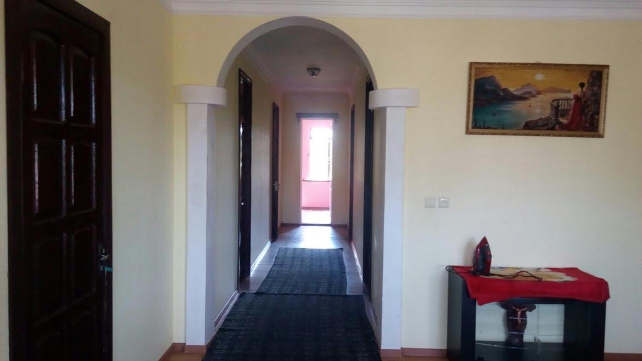 Guesthouse Gia Kobuleti Extérieur photo